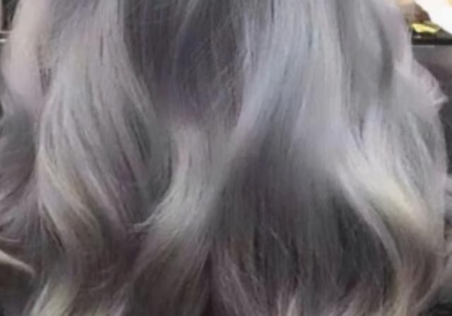 蜡染头发的优缺点（头发打蜡的好处和坏处 能维持多久）