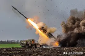 破局！亚速营秘巢入口在轧板车间，亚速钢铁厂老工人指引联军进攻图片