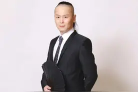 京剧演员王嘉庆天津演出观众高喊下去吧，其实他真接不住康万生戏图片
