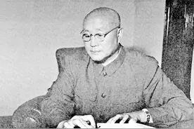 1962年中印战争遇难题，周总理点将刘伯承想对策，罗瑞卿评价：乱图片