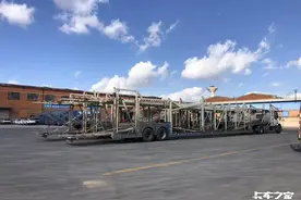 “二怪”轿运车死灰复燃，整车长35米都能上高速图片