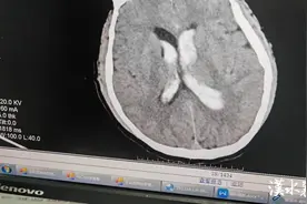 父亲到襄阳看女儿，突然头晕、意识模糊…转危为安谢恩人！图片