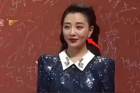 殷桃的法令纹、梅婷的小肚子、马丽的颈纹，女星生图揭露人间真实图片