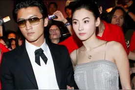 张柏芝晒三胎儿子照片，黄色头发引人注意，生父是谁至今成谜图片