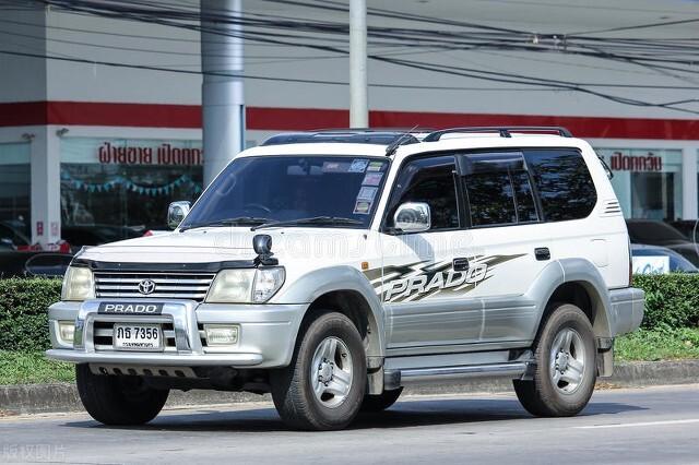 昨天想去买辆自行车，最终买了辆阿斯顿马丁（经典转载）