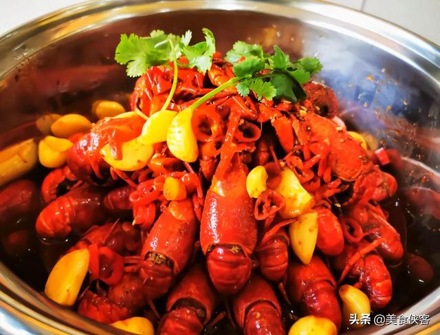6个步骤教你做油焖小龙虾（油焖小龙虾配方及详细做法）