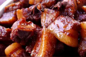 红烧肉，先放糖还是先炒肉，做错这一步，步步错，难怪肉发苦发柴图片