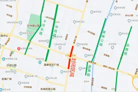 张家港张杨公路一路段封闭施工，注意绕行！图片