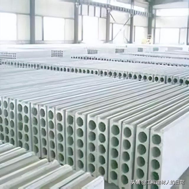 ���ͽ������ϵ�Ӧ����״�뷢չǰ��