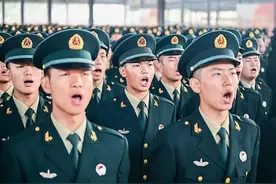 新兵授什么军衔？看完这篇你就明白了图片