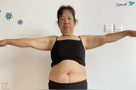 健身教练带150斤母亲健身200天后，妈妈居然变成了这样……图片