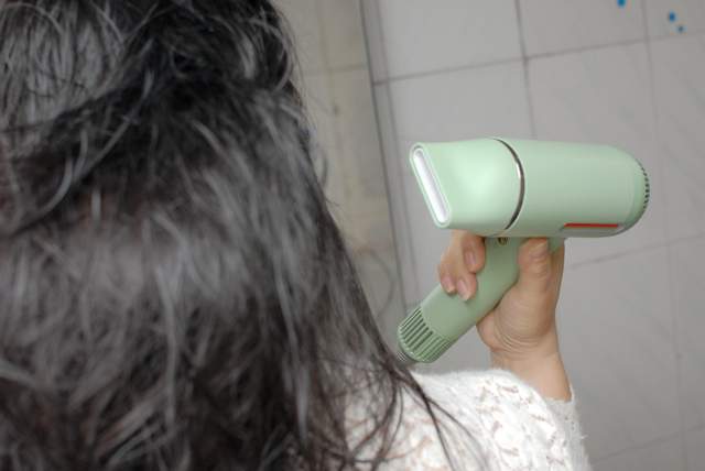 吹风机也带显示屏？11万转的Joymay高速吹风机上架小米有品