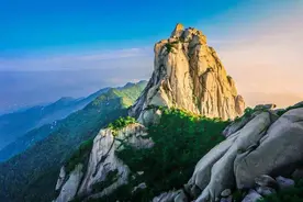 奇松怪石绕云雾，擎天一柱屹江淮——天柱山图片