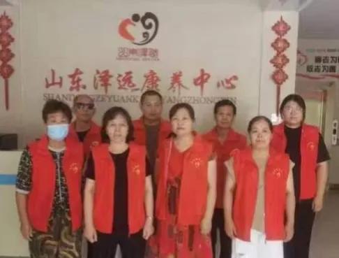 谁言寸草心 报得三春晖