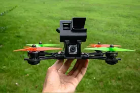 大疆沉浸式飞行无人机DJI FPV体验分享：进入穿越无人机的世界图片