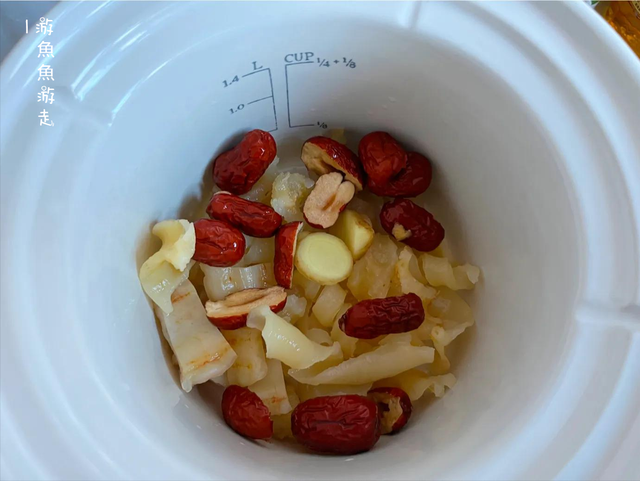 花胶炖牛奶放什么奶会变老 花胶炖牛奶放什么奶会变老呢 花胶炖牛奶放什么奶会变老 花胶炖牛奶放什么奶会变老呢