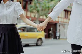 能让男人欲罢不能的，是充满神秘感的“猫系女人”，主动痴迷上瘾图片