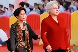 秦怡女儿金斐姮 见证母亲坎坷一生 也是秦怡最难放下的“前世冤家”图片