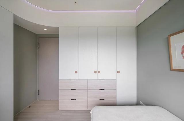 哇喔，反传统设计！屋内漂浮一座座猫屿，成为笑声满满的亲子猫宅