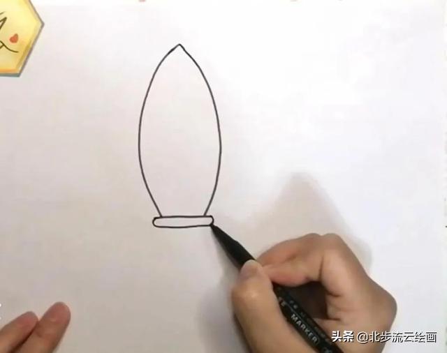 火箭该怎么画（简单的火箭简笔画）