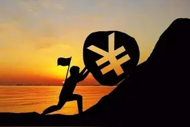 一个乡村大叔拍视频，靠装疯卖傻年赚上百万，他究竟做对了什么？图片