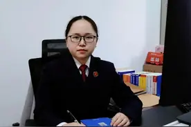 今日“宜说法”——不能借的银行卡图片