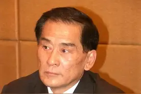 郝爱民做错了什么？明明拜师却不被承认，被马季和侯耀华逐出师门图片