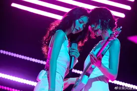 年少爆红却突然自杀，消失10年后一夜刷屏全网：她回来了图片