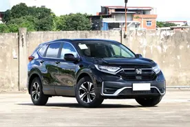 体验本田CR-V：隔音很差、 动力一般、车机老旧，为啥如此受欢迎？图片