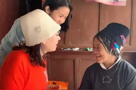 李勒优高考后返回大连，在晋妈面馆做暑假工，月薪跟店员一样图片