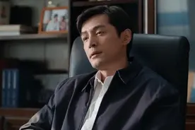 《县委大院》：推论梅晓歌的年龄多大，并探究其岳父的背景图片