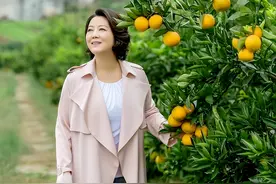 王茜华离婚19年：她嫁导演艰难做妈妈，前夫的人生现状怎样？图片