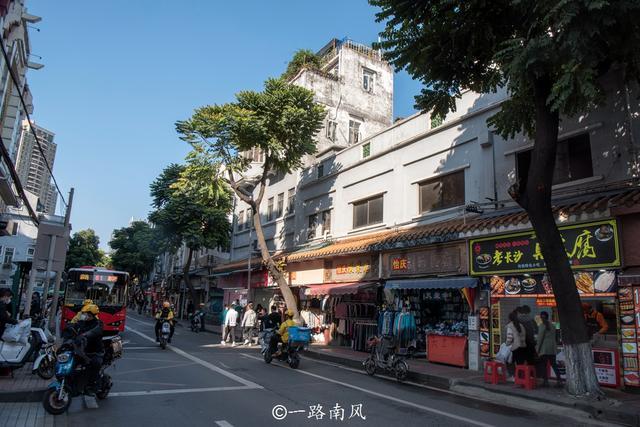 ��������������ʳ�֣�������ϲ��ȥ�򿨣�����ο���Բ��˽�