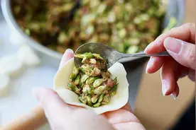 5月，荠菜，香椿靠边站！抓紧吃“5月第一鲜”，教你11种特色做法图片