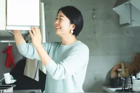 60岁太太的精致家居走红了：用心收拾房间，晚年生活精彩且舒适图片
