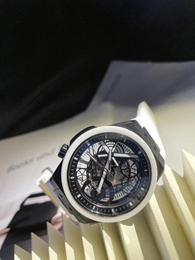 ������ʵ������ŵ�Ƴ���Ʒ˫���ǡ�X