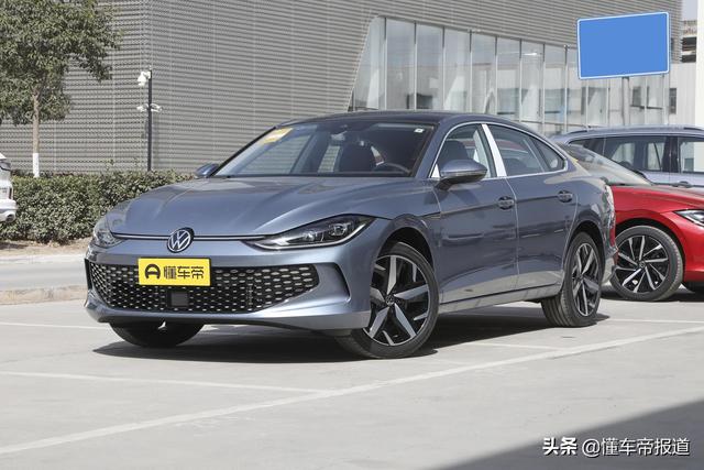 1,大众凌渡2022款图片及报价