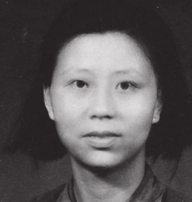 她是出卖江姐叛徒的妻子，今98岁却被国人敬重，她到底做了什么？