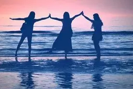 一个半朋友图片