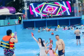 同行免单！特惠入园！毕业季最推荐玩法，家门口的水上世界狂欢！图片