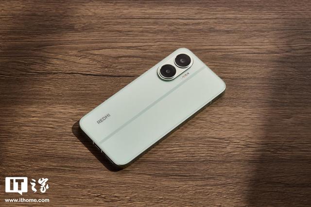 消息称某中端线迭代新机开测8500mAh± 电池，预计为小米旗下