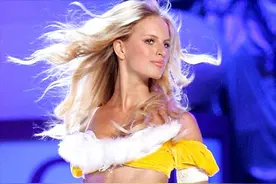 一个时代的“光荣”——超模KK图片