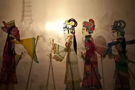 世界看湖南丨皮影戏：光影之中的传承与守护图片