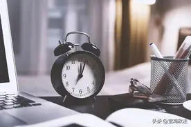2022年最后一天，让我们一起看看这20张照片，致敬每一位扛住了生活的平凡人！遥祝您新年快乐，诸事顺遂！图片