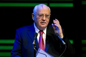 叶利钦是苏联的罪人，为何却是中国的大功臣？值得颁一吨大勋章！图片