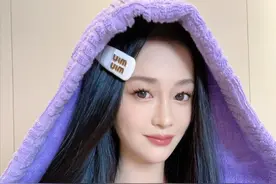 吴秀波小三陈昱霖罕晒精致美照，自认内心强大，告别过往疑欲复出图片