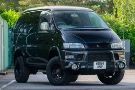 它是“风行菱智旗舰版”，1997版三菱得利卡，水晶屋顶，越野神器图片