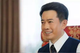 75年黄镇一封辞职信，乔冠华大惊紧急上报邓公，黄镇受了什么委屈图片