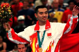 孔令辉：拼搏路上有泪水有痛，曾是国乒骄傲，今47岁还未娶妻生子图片