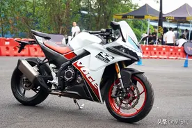 先拧为快：VOGE携BICOSE提前亮相数款新品，从实车看信息量很大图片